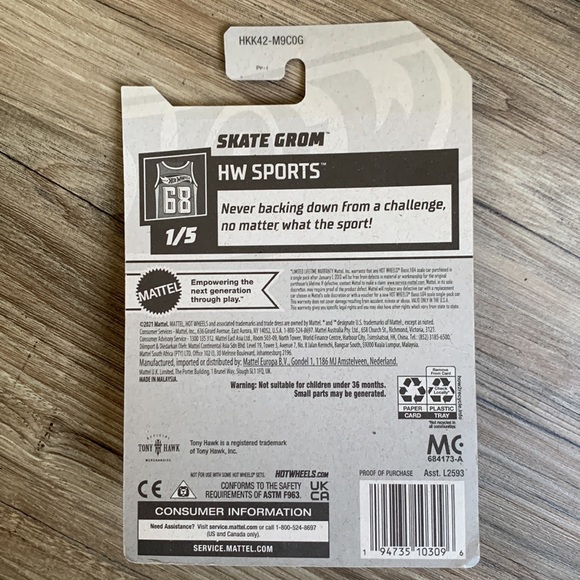 Tony Hawk Hot Wheels HW Skate Grom 1/5 TonyHawk Skateboard Board HotWheels New - Picture 2 of 4